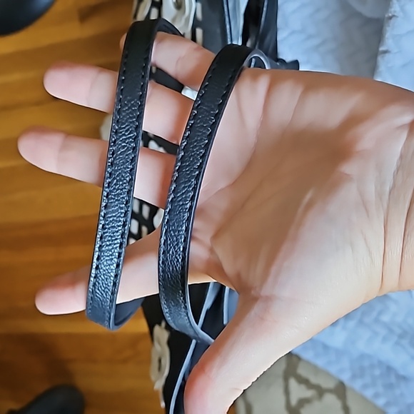 Nine west 🖤 floral applique purse - Picture 3 of 11